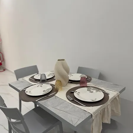 Miranapoli Appartement Napels